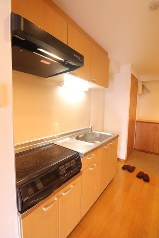 テラス上布田のキッチン|同間取り別部屋の参考写真です。
