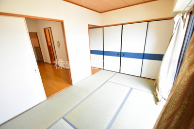 【和室】 | カーサ山野 | 日本らしい落ち着いた雰囲気の和室です