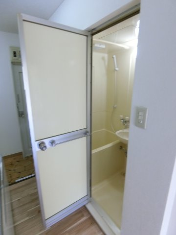 佐鳴台テニスビレッジの内装