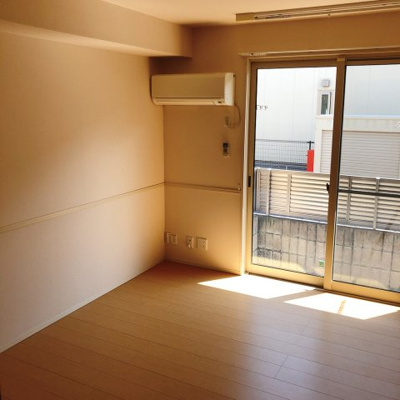 【居間・リビング】 | セジュール上ノ山Ⅱ | ゆったり過ごせるリビングです