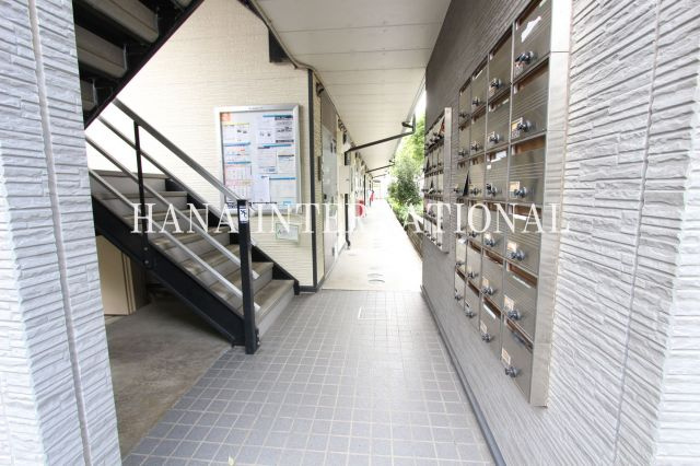 プレシアのエントランス