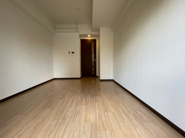 M’プラザ小阪駅前の居間・リビング|使いやすいリビングです