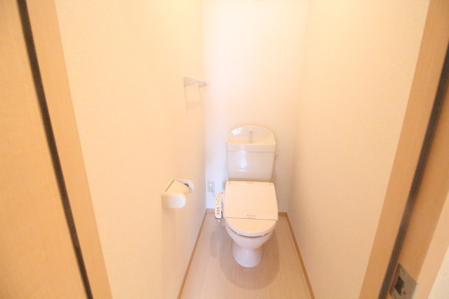 ダイヤハット長のトイレ|前回募集時の写真です。現況優先