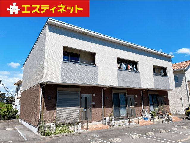 エクセル冨貴Bの外観