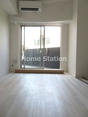 【洋室】 | セレニテ福島アリア