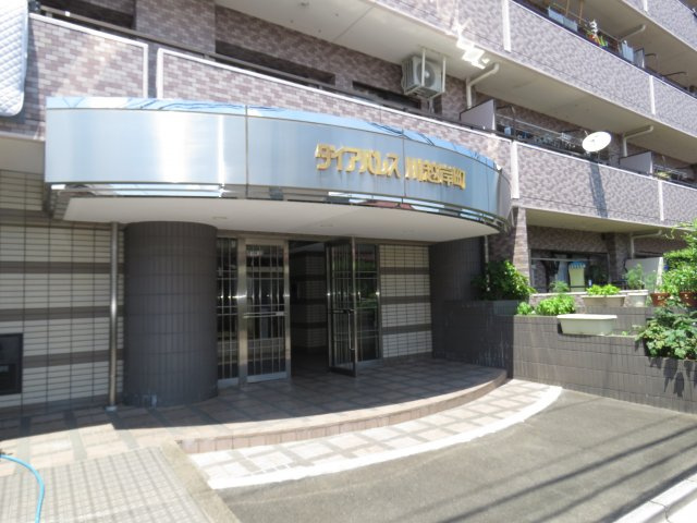 ダイアパレス川越岸町のエントランス