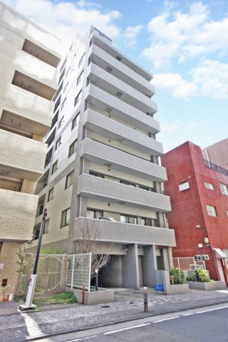 プラハ川崎本町通り　(川崎区本町）の外観|外観も気になるポイント　プラハ川崎本町通り 　3ＬＤＫ　1999年2月築　新規内装リノベーション　通風良好　京急大師線「川崎大師」駅 徒歩4分　　
　