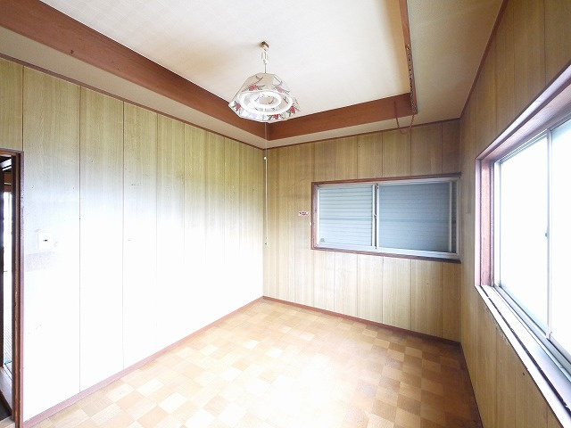 東九条町貸家の洋室|明るい洋室です