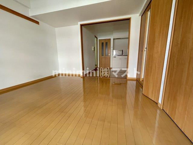 ハロ上町の居間・リビング