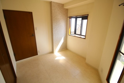 【洋室】 | 鷹取ビル