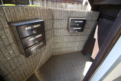 【エントランス】 | 鷹取ビル