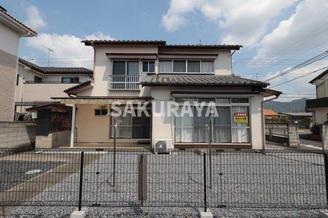 川島方貸家の外観|現況と異なる場合がございます。