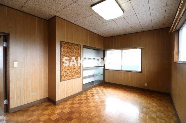 川島方貸家の洋室|2022年撮影。現況と異なる場合がございます。