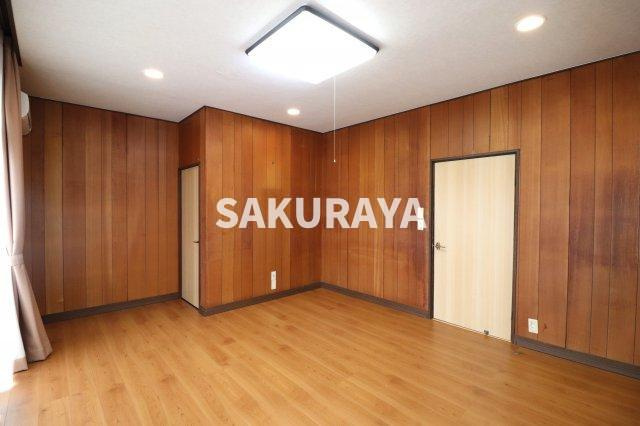 川島方貸家の洋室|2022年撮影。現況と異なる場合がございます。