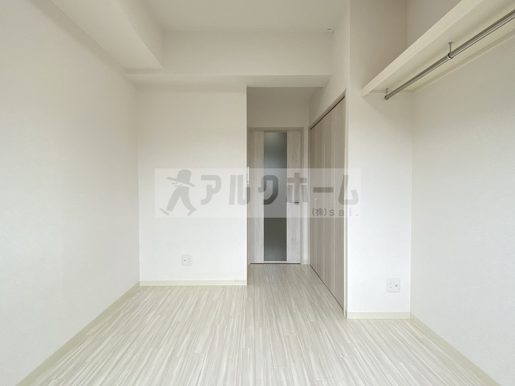 美園イーグルの居間・リビング