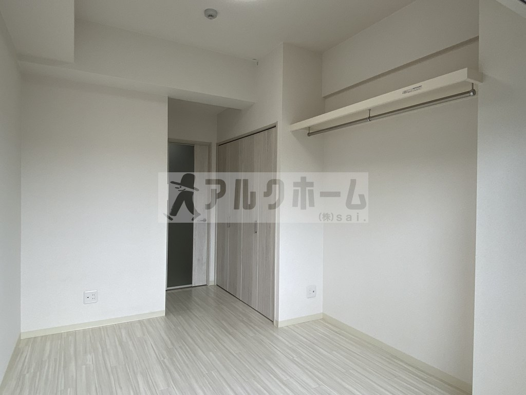 美園イーグルの居間・リビング