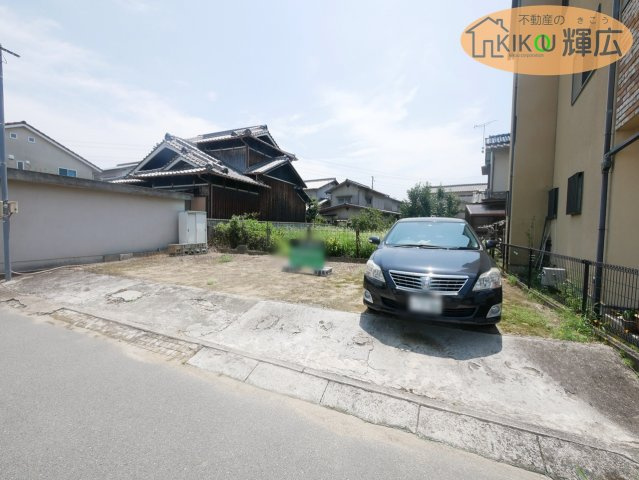 高砂市曽根町　土地の前面道路含む現地写真|前面道路は広々としておりますので、お車の運転が苦手な方でも安心ですね。