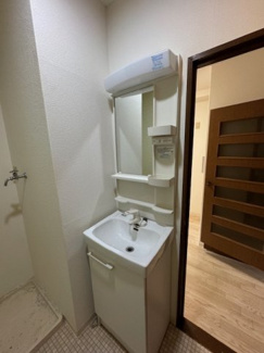 【独立洗面台】 | アールグレイ山本 | 独立洗面台、朝の身支度には欠かせません