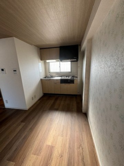 【居間・リビング】 | アールグレイ山本 | ゆったり過ごせる居間です