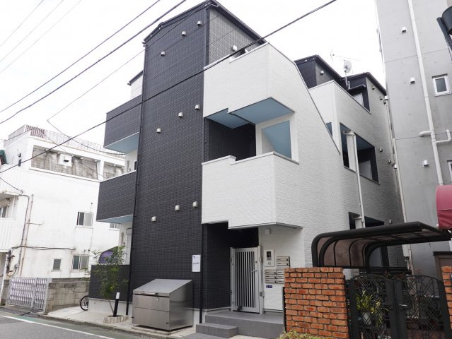 adonis柴又の外観