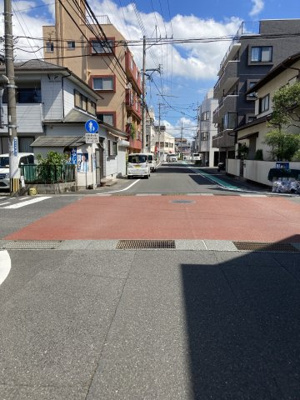 【前面道路含む現地写真】 | 真砂本町　中古戸建