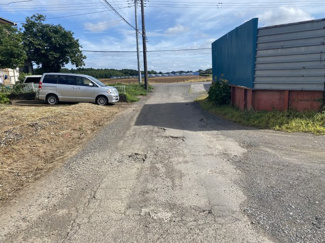 【前面道路含む現地写真】 | 通りにもすぐ出られます。