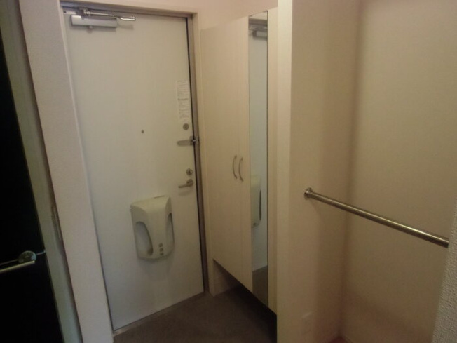 【玄関】 | メゾンアンソレイエ竜王 | 『メゾンアンソレイエ』