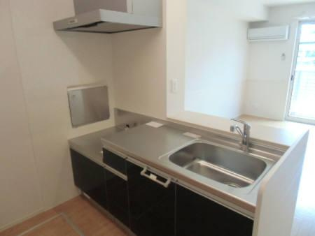 【キッチン】 | メゾンアンソレイエ竜王 | 『メゾンアンソレイエ』反転イメージ