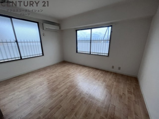 レジデンシア甲東園の居間