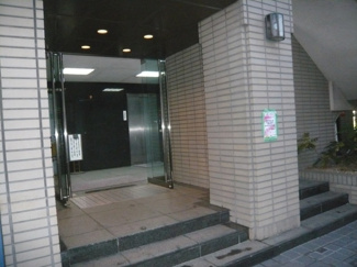 【エントランス】