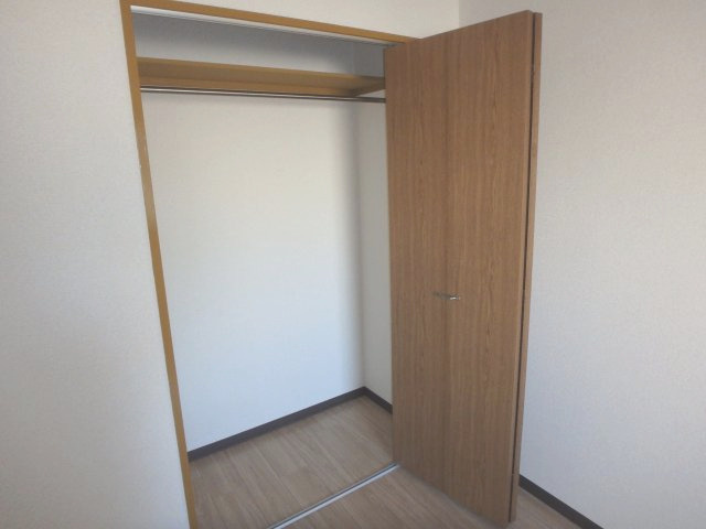 ビューリバー豊成の収納