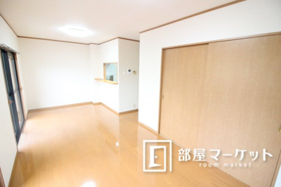 【居間・リビング】 | レイクヒルアミリ