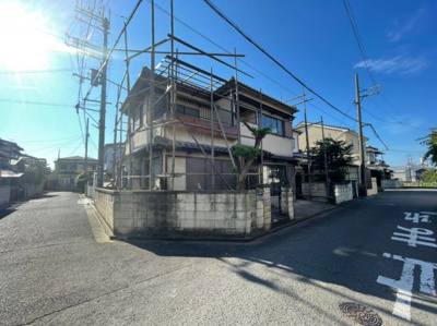 【前面道路含む現地写真】 | 八木北小・北西角地・建築条件なし・更地渡し・岸和田市箕土路町2丁目 | 前面道路含む現地写真です