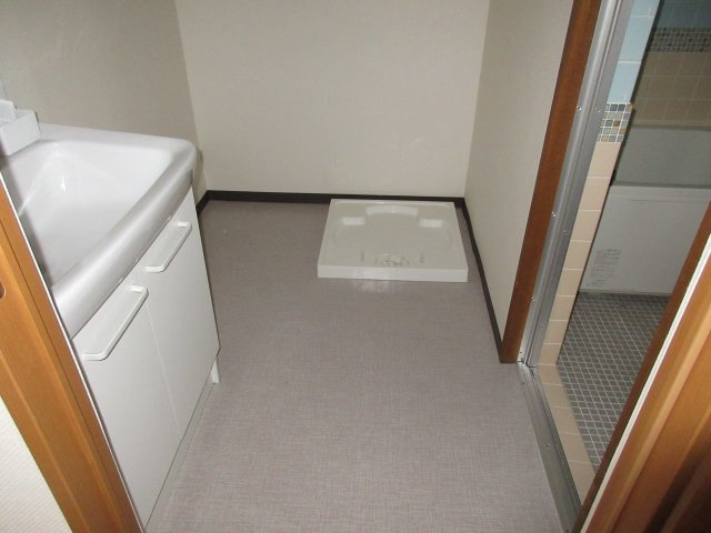 ハイフラット静徳の洗面所