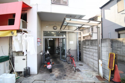 【エントランス】 | メゾンドソレイユ