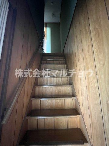 ビル槇山の内装|明るい色調の室内です
