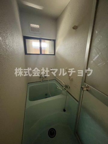 ビル槇山の浴室|コンパクトで使いやすいお風呂です