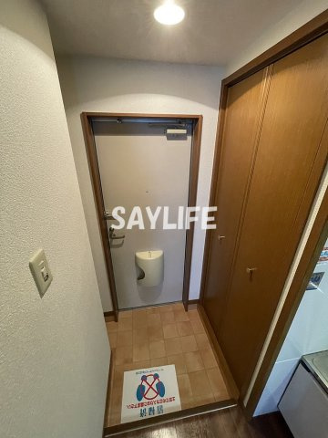 PALACE 50の玄関