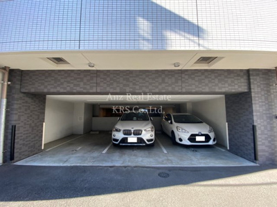 【駐車場】 | プレサンスOSAKA DOMECITYワンダー | 敷地内に駐車場あり！空き情報は都度お問い合わせください！