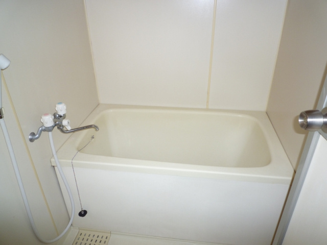 【浴室】 | レスカール鵜の森 | ※同建物同型別のお部屋