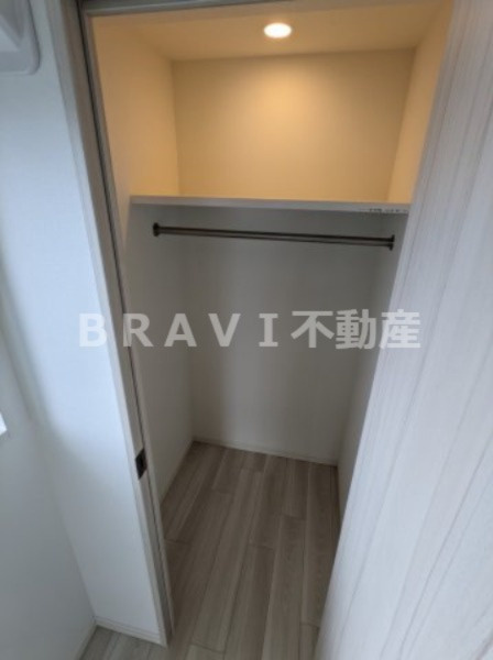 S-RESIDENCE堺筋本町Uno（エスレジデンスサカイスジホンマチウーノ）　BRAVI不動産の収納|【S-RESIDENCE堺筋本町Uno】大きなスペースがあり、収納には困りません