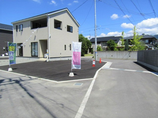 【前面道路含む現地写真】 | 前面道路含む現地写真です