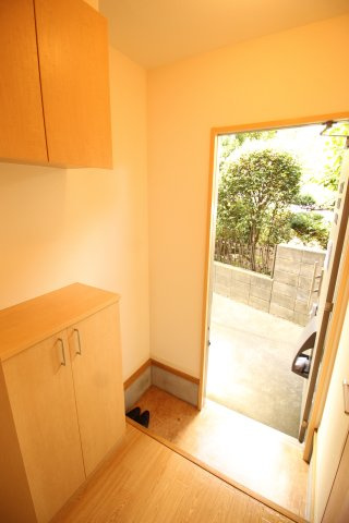 ブランノーブルの玄関