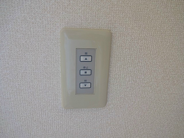 ブランノーブルの設備|電動シャッター