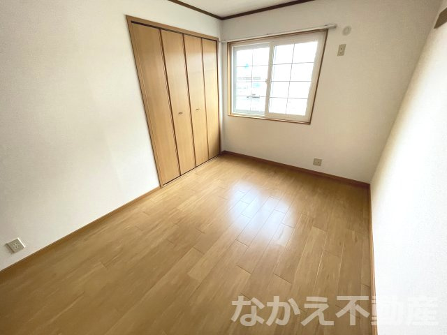 【寝室】 | 落ち着いて過ごせるお部屋なので、寝室にいかがでしょうか