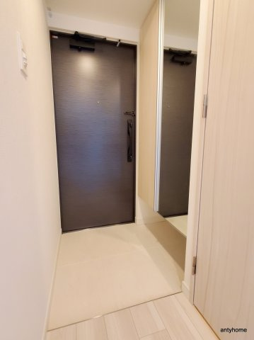 S-RESIDENCE堺筋本町Uno 仲介手数料無料の玄関