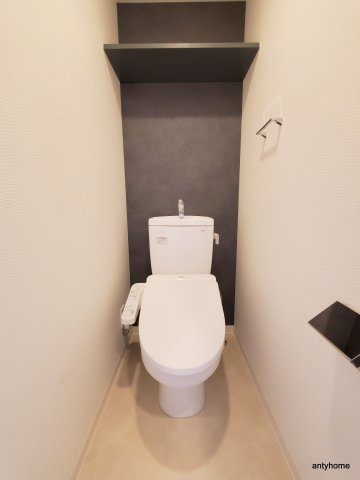S-RESIDENCE堺筋本町Uno 仲介手数料無料のトイレ