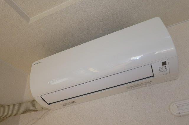 グリーンパレスⅢの設備|エアコン