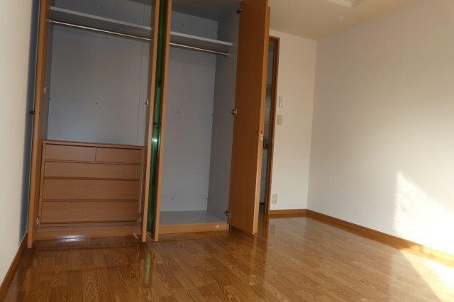 グリーンパレスⅢの寝室|洋室