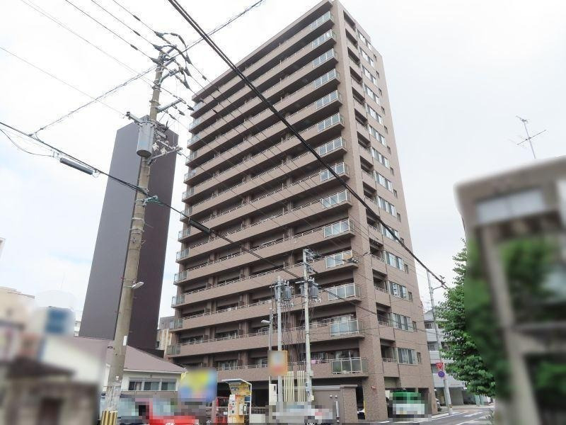 ロイヤルガーデンはりまや通り